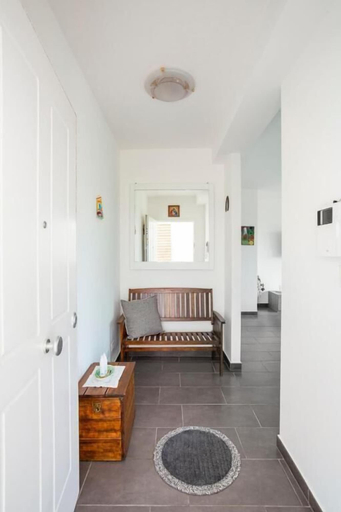 Interior 4, Charming 3-bedroom Apartment in Scenic Sperlonga, Italy, Latina
