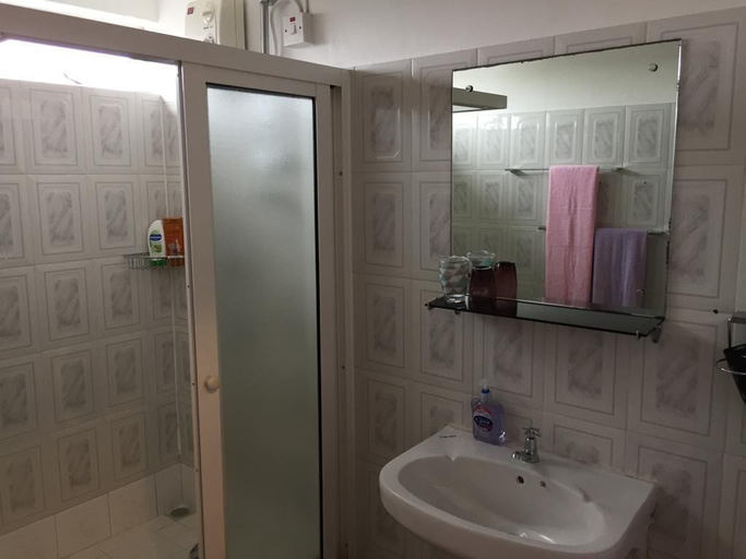 Others 5, La Pninsule - Town Apartment in Curepipe 1