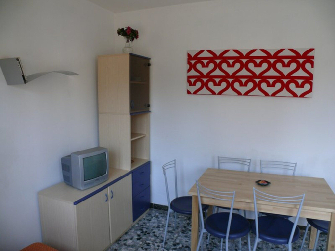 Dining room, Lovely Accommodation in a Quiet Area With Parking, Venezia