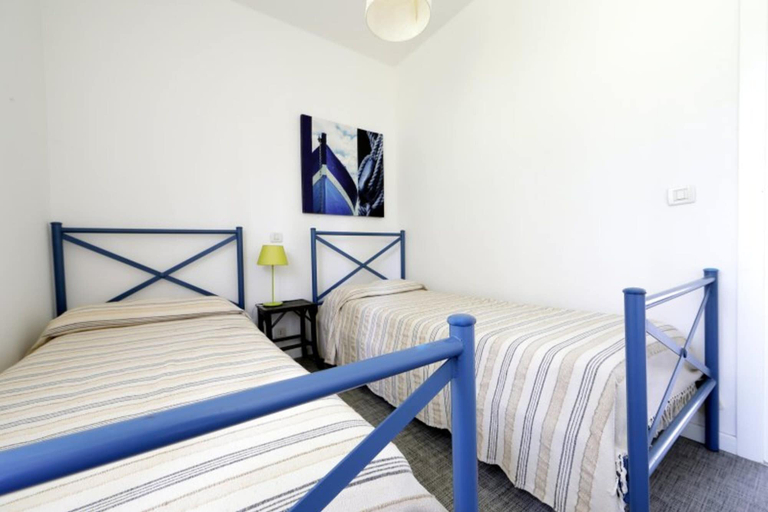 Room 5, Charming villa with garden and BBQ, 200m to sea, Udine