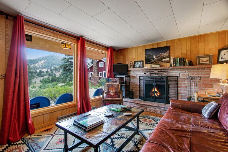 Living area 4, Perfect Mountain Cabin With Wood-burning Fireplace, Wifi, & Easy Park Access, Larimer