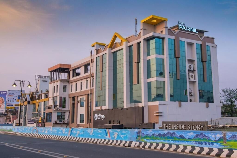 Exterior & Views 2, Hotel Parnil Palace, Kamrup Metropolitan