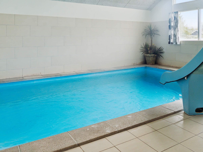 Swimming pool 5, 5 star holiday home in Idestrup, Guldborgsund