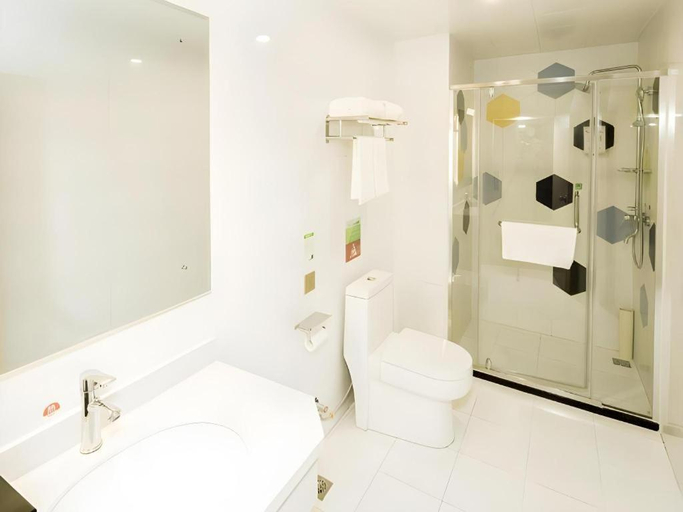Bathroom 3, Vatica Tianjin Jinnan District AEON Shopping Plaza Hotel, Tianjin