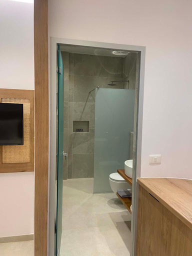 Bathroom 4, Villa Xani, Vlorës