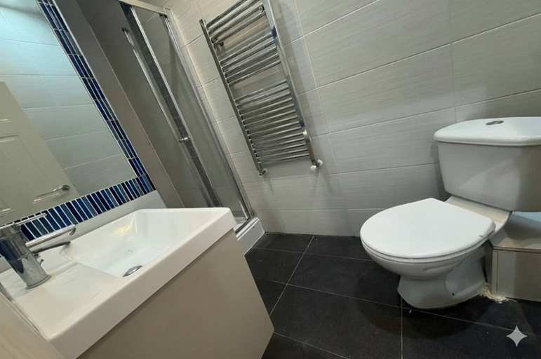 Bathroom, Blue Serenity Boutique Apartment, London
