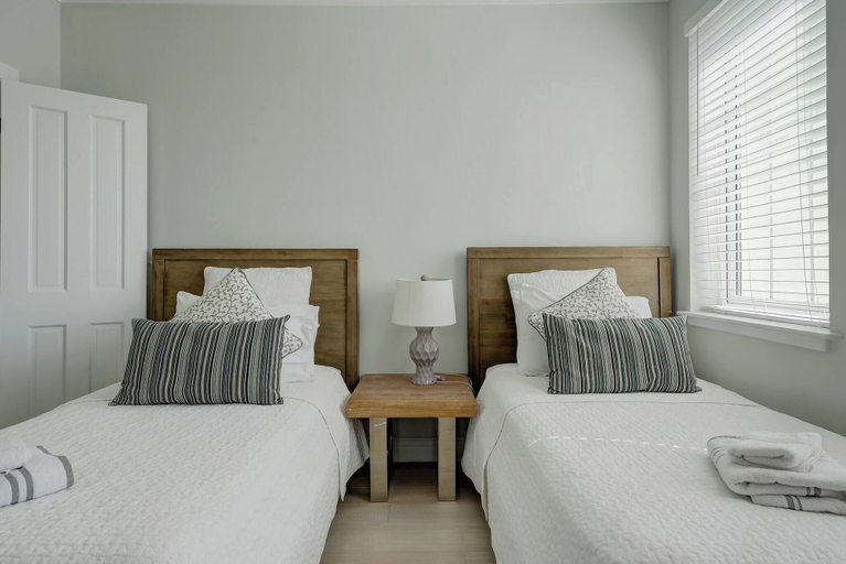 Room 5, Bahamas Dream - Beach Luxury Vacation