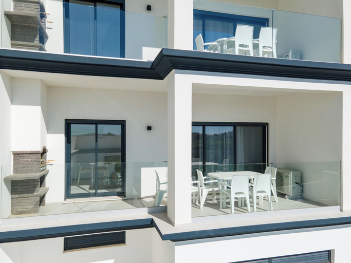 Others 3, Correeira Luxury Residence T2 B - Albufeira, Pools, Wifi, Bbq, Beach, Albufeira