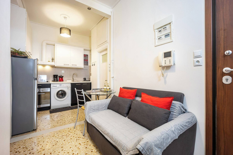 Laundry 5, Acropolis 5 Hills 1st FLR Aprt, Attica