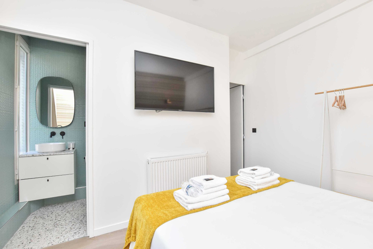Room 2, Palette Paris Tour Eiffel, Paris