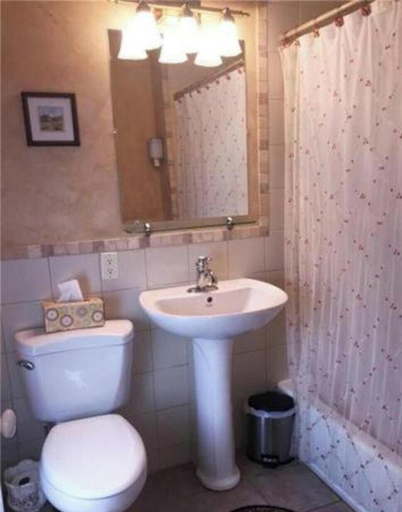 Bathroom, Hillcrest Bed and Breakfast, Carbon
