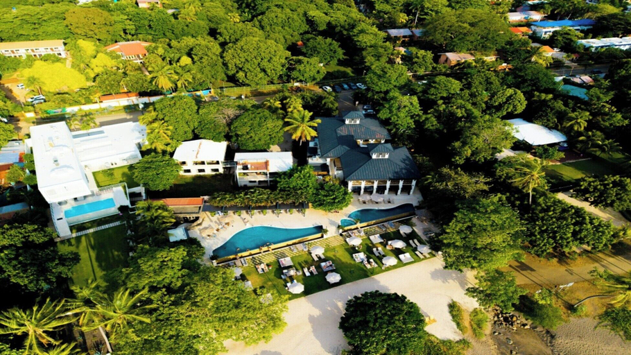 Exterior & Views 2, Spacious Beach-Inspired Condo with Resort-Style Amenities & Beach Club Access, Carrillo