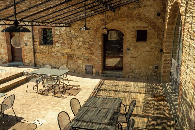 Interior detail 4, Monacianello -Fontebelvedere wine estate, Siena