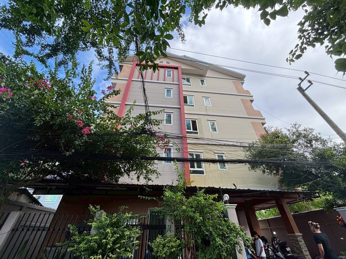 Exterior 5, 401 Budget Room Utilities Wifi Balcony in Ratchada, Chatuchak