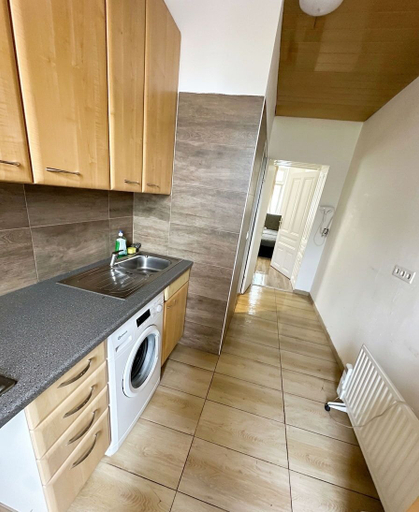 Private kitchen 4, Cozy Studio Apartment Near FAC Platz, Wien