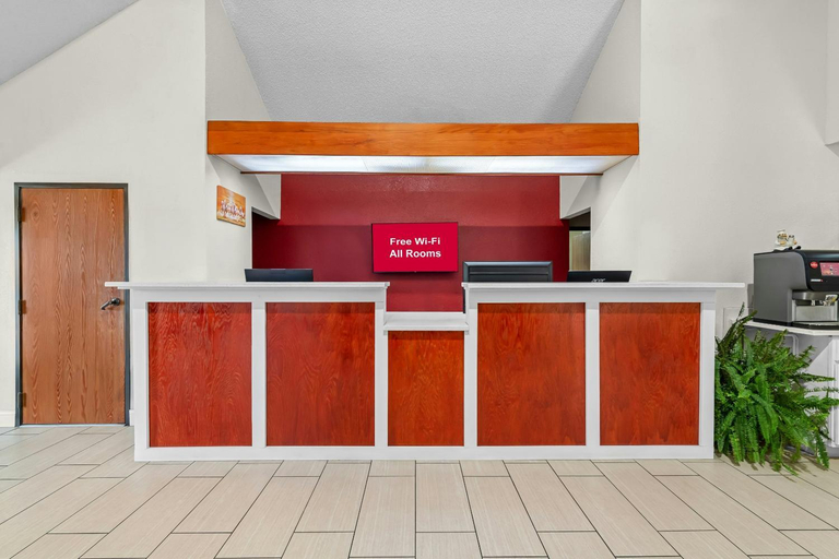 Public Area 2, Red Roof Inn Branson, Taney