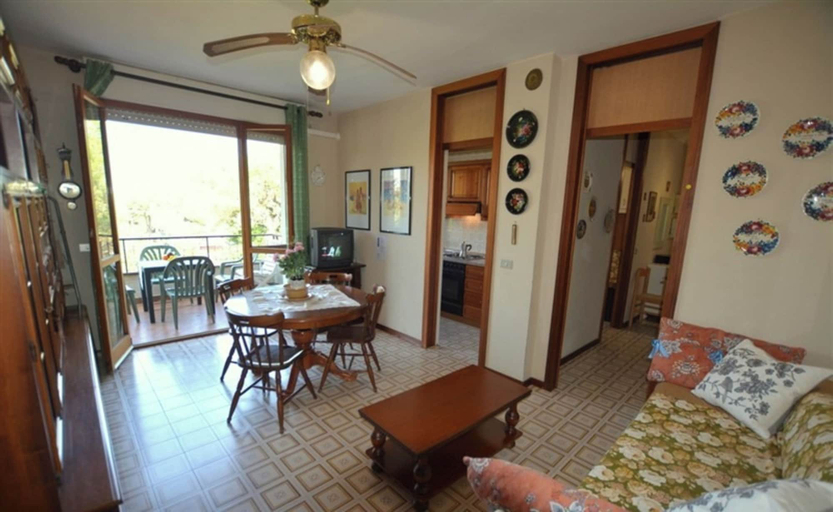 Dining room 2, Comfortable Flat in a Residence With Common Pool, Udine