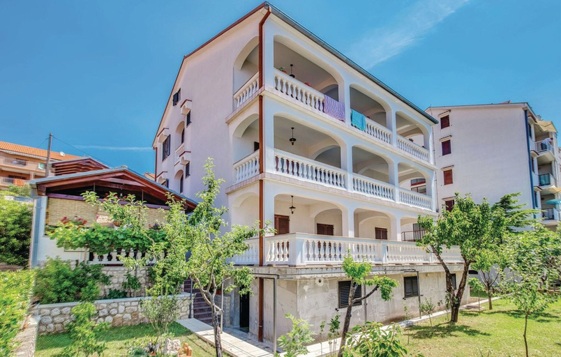 Exterior & Views 2, Apartments SKULIN, Novi Vinodolski