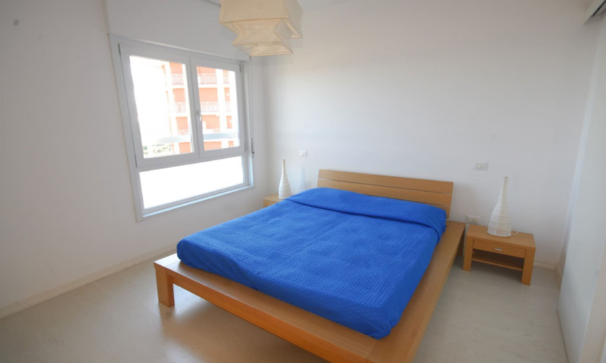 Room 5, Relax in our sea View Flat, Udine