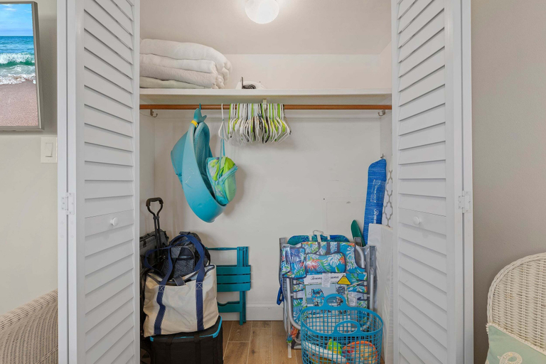Interior 4, Updated Oceanview Retreat With Pools, Pickleball & Direct Beach Access, Volusia