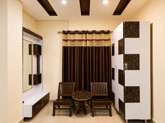 Living area 5, Osho Hotel, Kangra