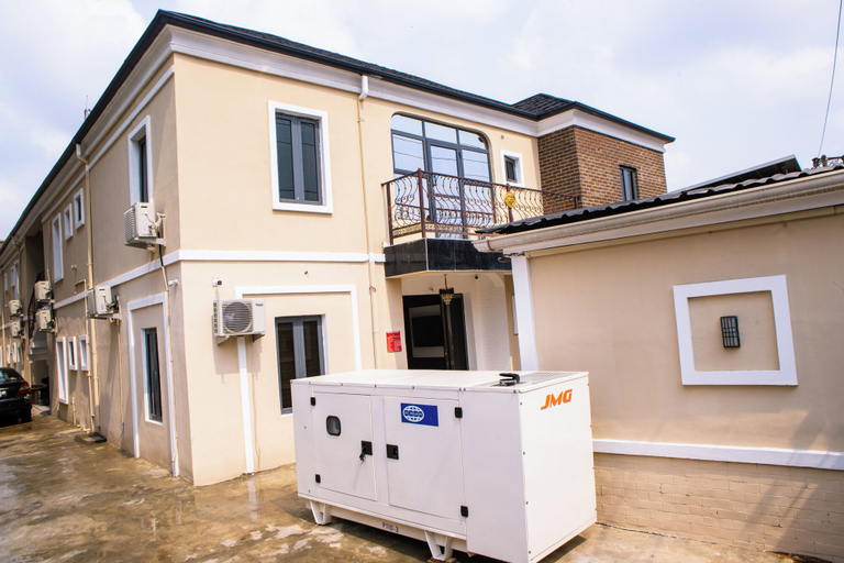 Exterior & Views, VHS VINCHEE SUITES II, Oshodi/Isolo