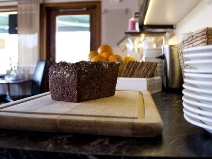 Food & Drinks 5, Inviting vacation home with breakfast, Göteborg