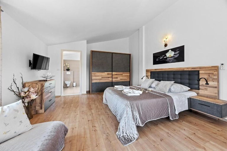 Bedroom 4, Villa Emily, Medulin