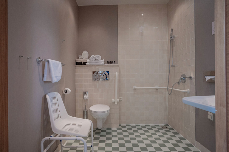 Bathroom 4, Opera Hotel, Riga