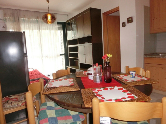 Dining room 5, Homely Flat With Balcony and Swimming Pool, Venezia