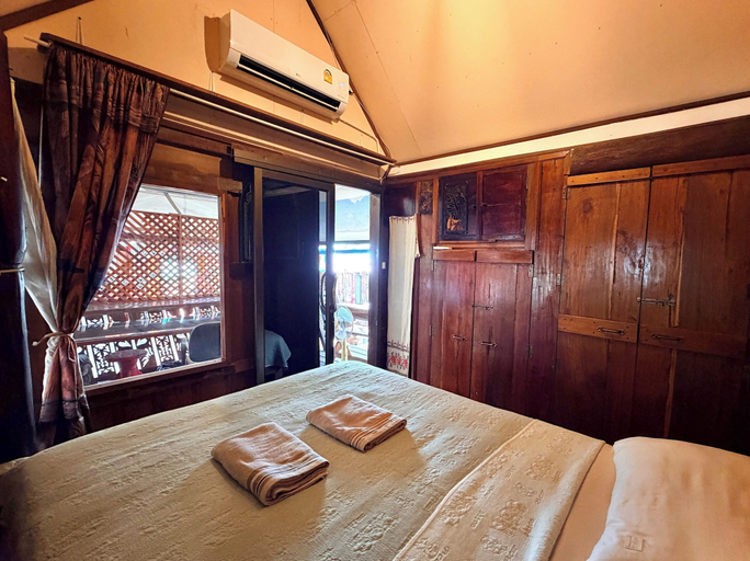 Room 5, Good Life Dacha, Pai