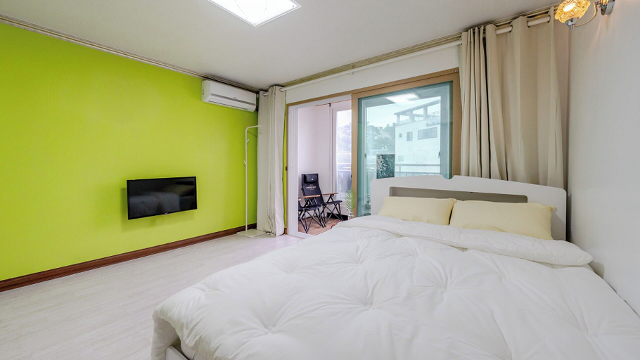 Room 2, Samcheok Haeparang Pension, Samcheok