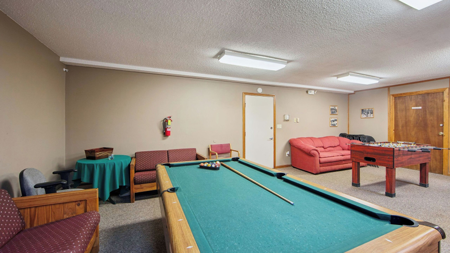 Interior 3, Powder Pass by Avantstay Heated Pool + Game Lounge Pool Table + Foosball, Warren