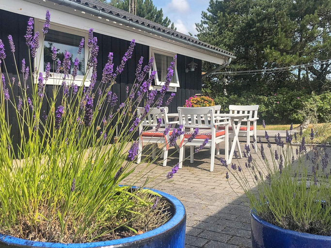 Food & Drinks 4, 4 star holiday home in Blåvand, Varde