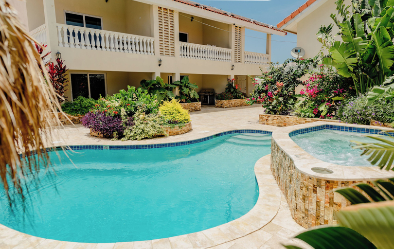 Others 1, Brand new 2-bedroom apartment 2 km from Eagle beach