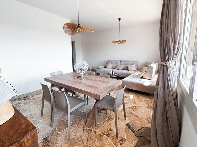 Dining room 3, Seafront Apartment With Private Parking, Venezia