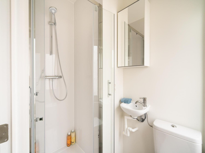Bathroom 3, Romantic apartment in Antwerp Centre, Antwerpen