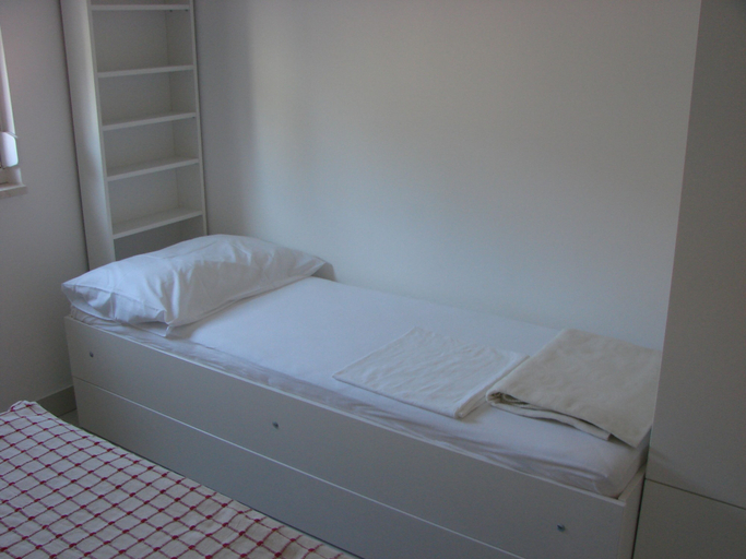 Bedroom 4, No5 One Bedroom Apartment, Pakoštane