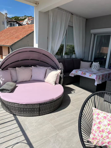 Primary image, Apartments Guliana Tisno, Tisno