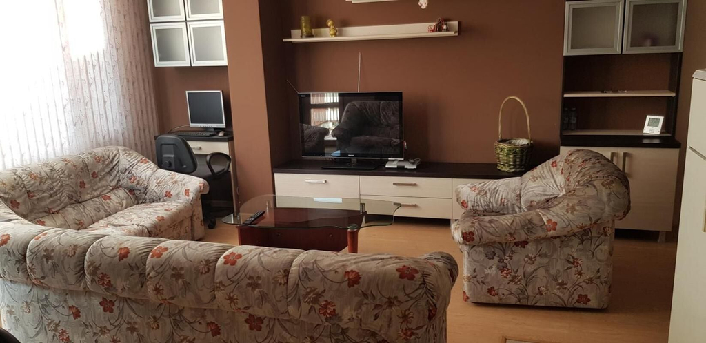 Primary image, Sunny apartment with a wonderful view - parking, Smolyan