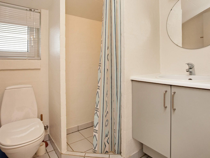 Bathroom 4, 4 star holiday home in Ebeltoft, Syddjurs