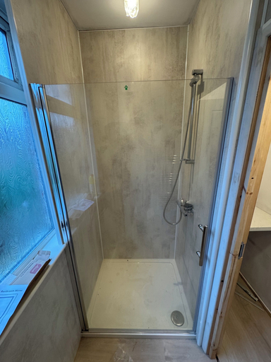 Bathroom 5, Room-harecroft Lodge - Single and Double, Cambridgeshire