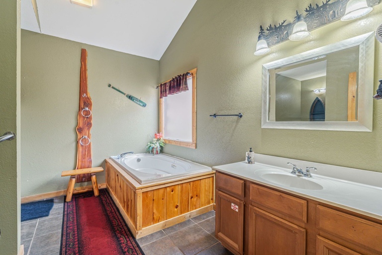 Bathroom 3, Pigeon Forge Hideaway, Sevier