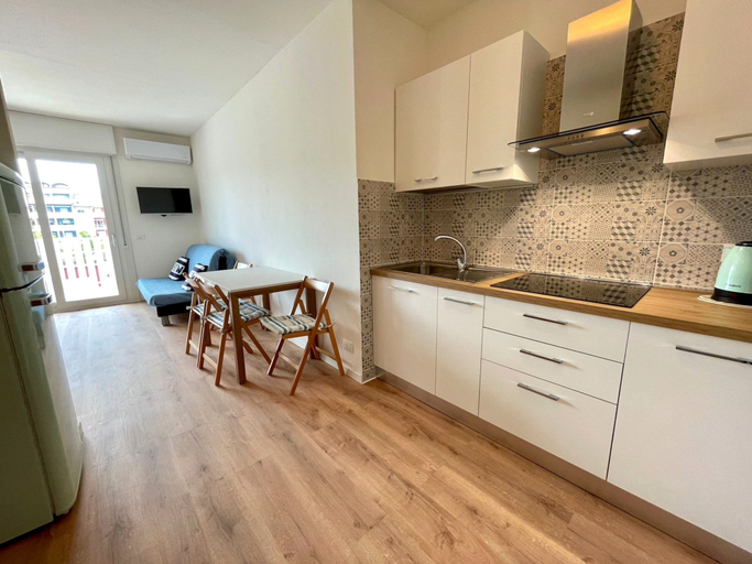 Private kitchen, Bright Studio Only 320mt From the sea, Venezia