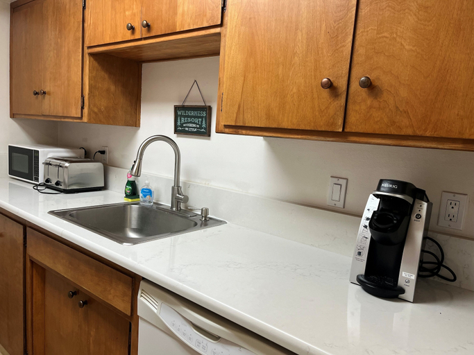 Private kitchen 2, Altomare's Bavarian Ge 1148ha 3 Bedroom Condo, El Dorado
