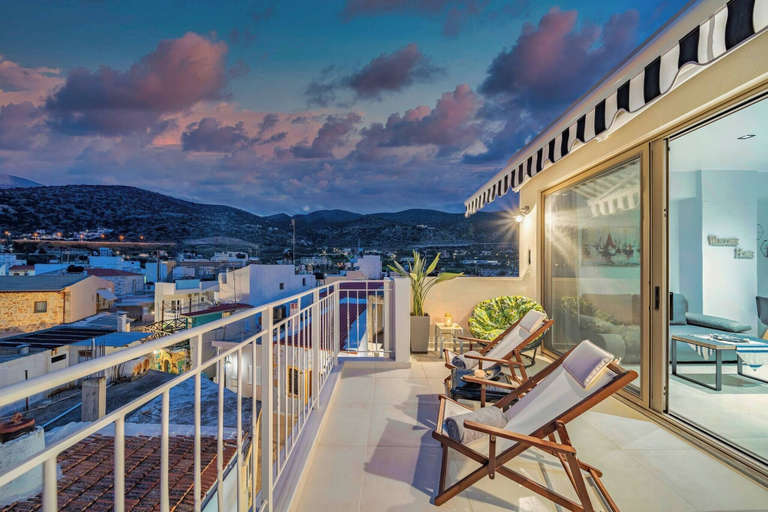 Primary image, Napoleon Navy Suite 1bd 1ba, Crete