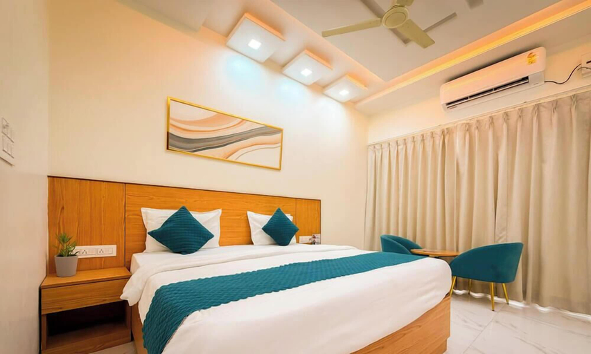 Bedroom 3, Hotel Shri Radha Orchid, Mathura