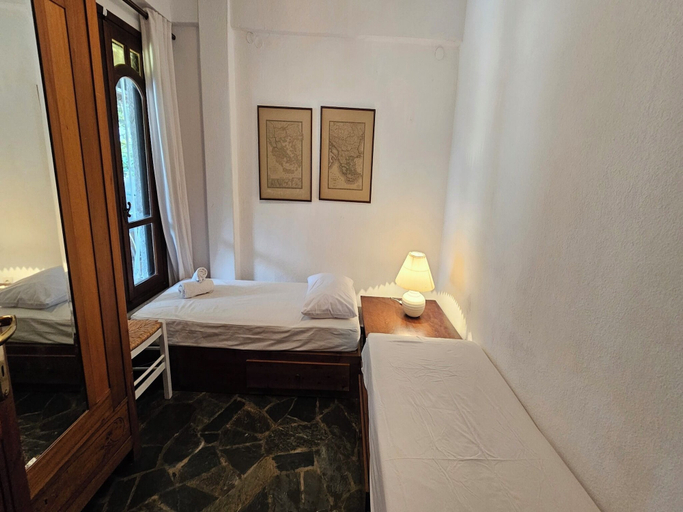 Room 2, Spacious Maisonette on the "eu Blue Beach" of Kalogria in Sithonia in Greece, Central Macedonia
