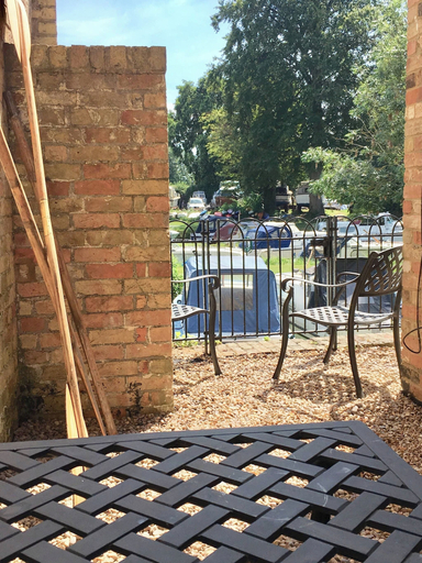 Others 5, St Neots Riverfront 2-bed Ground-floor Apartment, Cambridgeshire