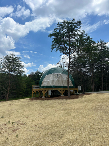 Exterior 5, Pilot Mountain Glamping Resort, Stokes
